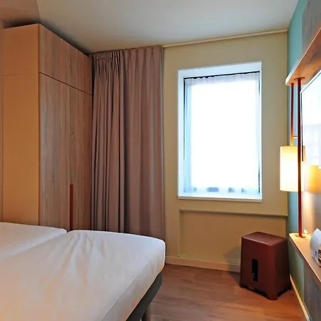 Ibis Budget Amsterdam South 2*