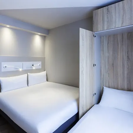 Ibis Budget Amsterdam South Hotel 2*