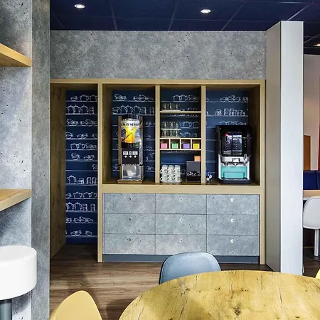 Hotel Ibis Budget Amsterdam South 2*